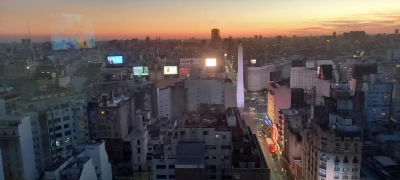 Que Mejor Vista Del Obelisco Piso A La Calle Corrientes 부에노스아이레스 외부 사진